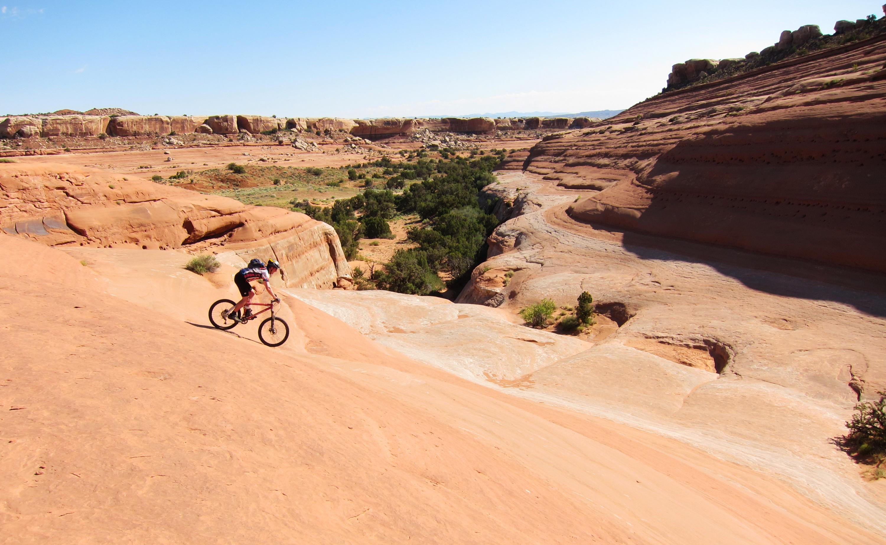 Thomas Minnick mountain biking